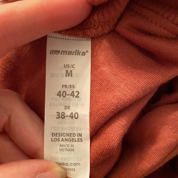 NWT Marika Desi Pullover in Chutney, Size Medium - Picture 8 of 9